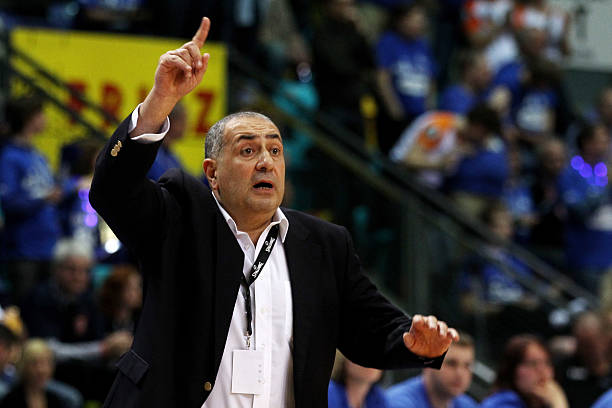 妙晃过防守 妙晃过防守