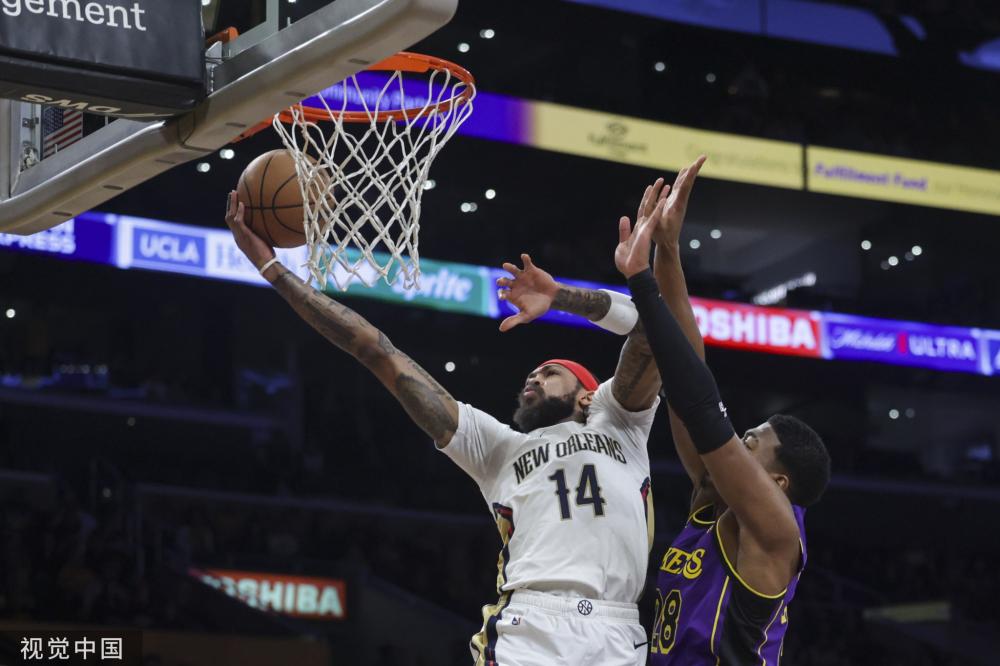 凭借他的出 凭借他的出