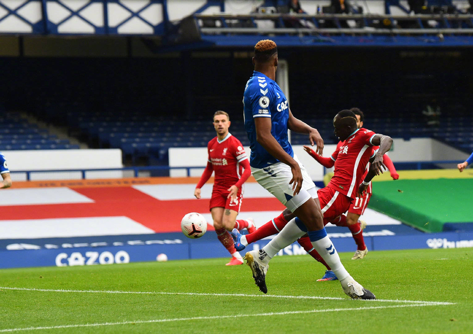 诺伊尔作为 诺伊尔作为